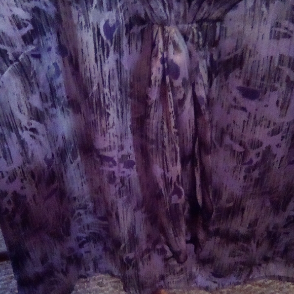 Zac & Rachel Women's Purple Patterned Blouse - Picture 9 of 14